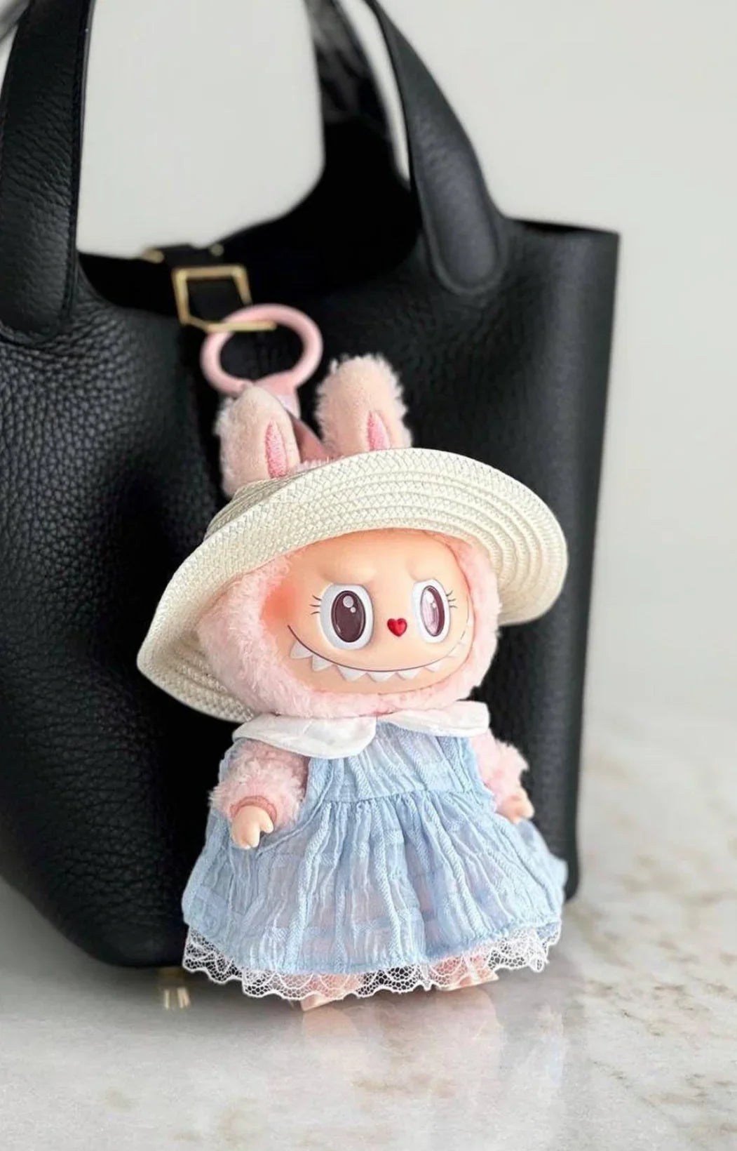 THE BLUE DIAMOND LABUBU spl edition - Wagon Horse