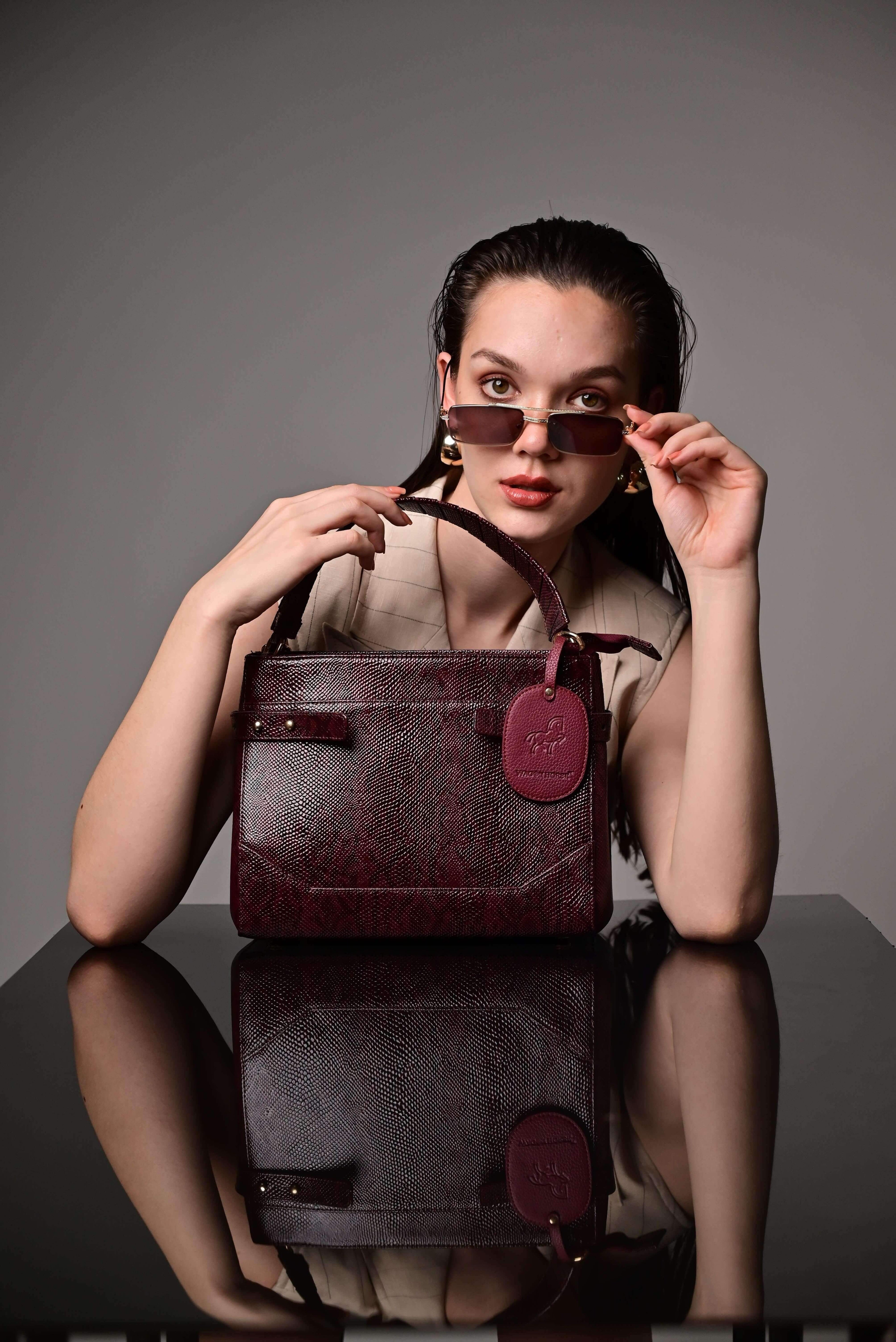 Medusa Croco Bag - Wagon Horse