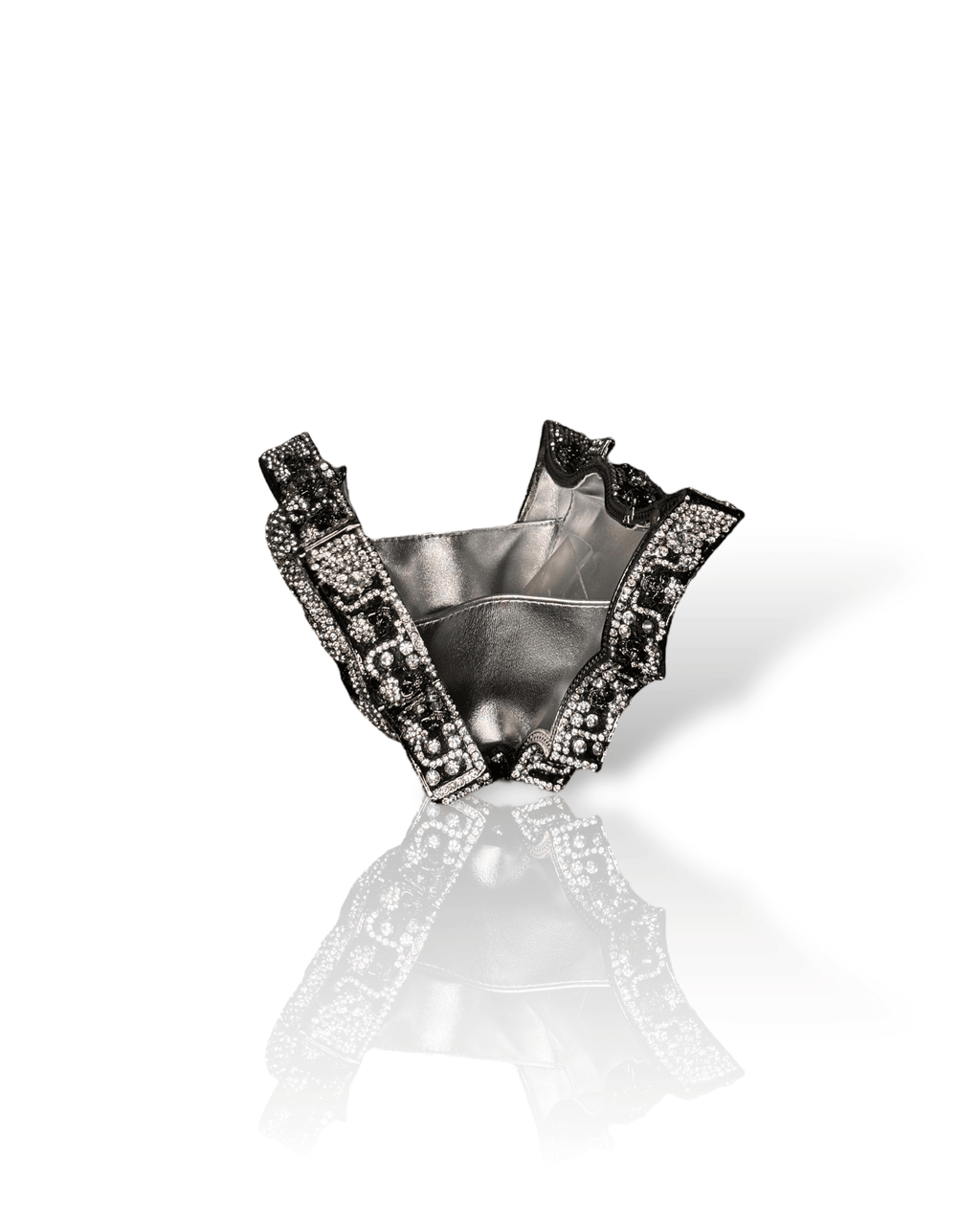 The Skull Bat Clutch
